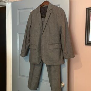 Wool suite by Crew Cuts. Size 14. Amazing condition (worn twice)